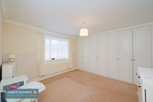 Bedroom- click for photo gallery